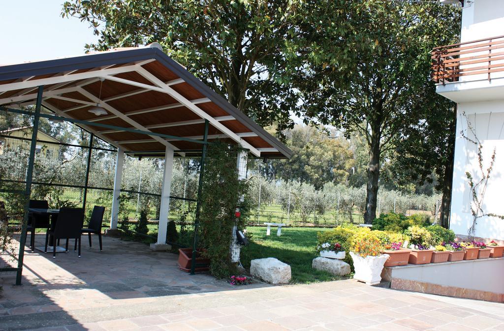 Oasi Di Francesca B&B Pontinia Buitenkant foto